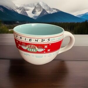 FRIENDS TV Series Central Perk Large 24oz Christmas Coffee Cup Holiday Soup/Mug‎